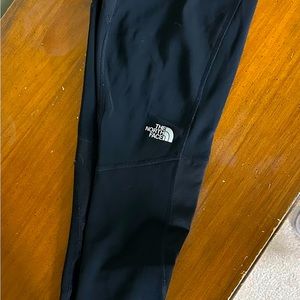 North face jogging leggings fleece lined. Mens size small. Black.